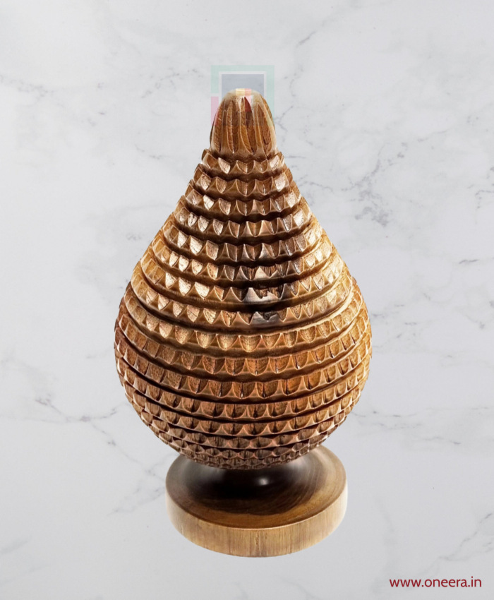 Oneera Wooden Pine Cone Container